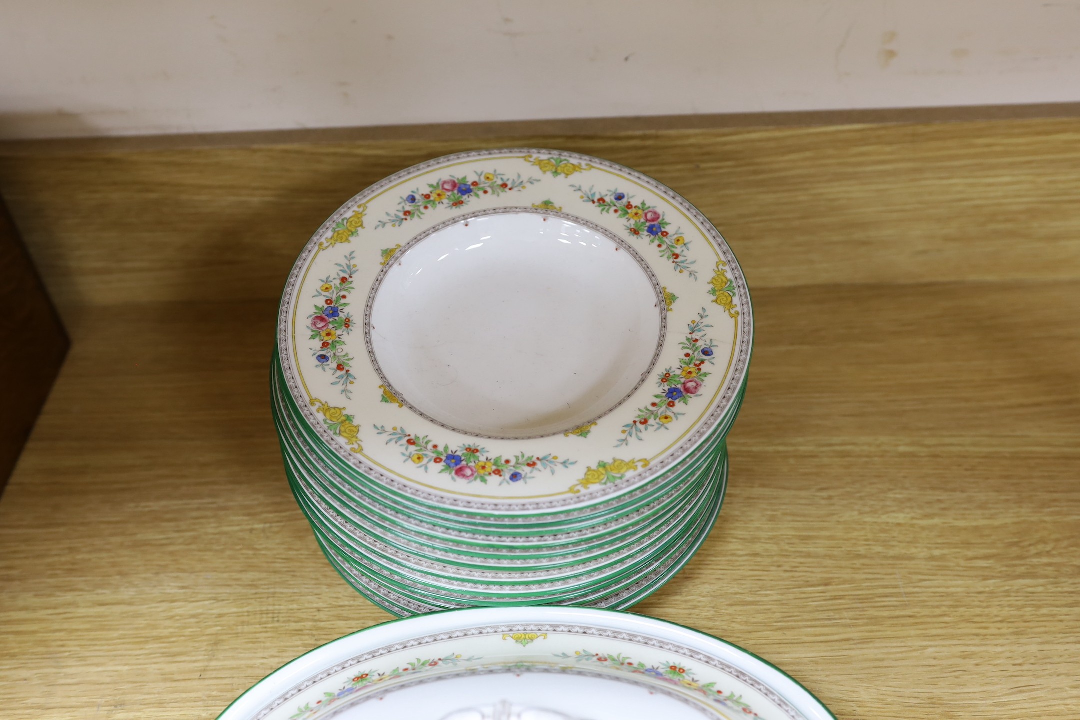 A Mintons 17-piece part dinner service, Stanwood pattern